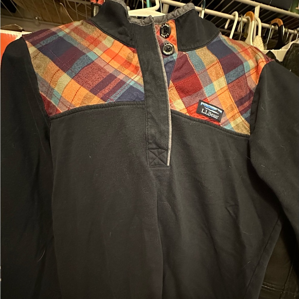 LL Bean pullover